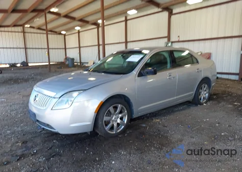 2010 Mercury Milan Premier z USA, uszkodzony, nr VIN 3MEHM0JG7AR661026